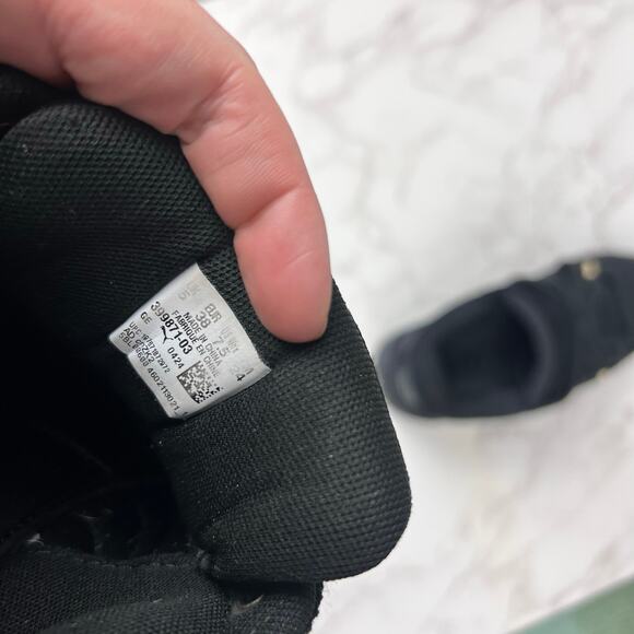 Puma x Fenty by Rihanna Black Corduroy Creeper Phatty Sneakers Women’s 7.5 - Picture 8 of 9